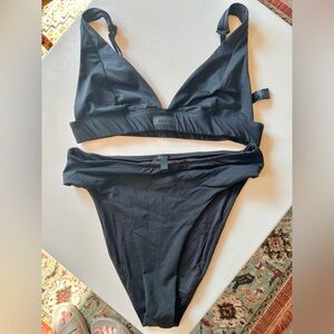 SKIMS Black Bikini, Medium